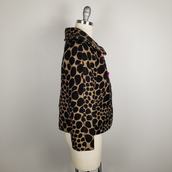 3 Sisters Cropped Spotted Swing Jacket - Picture 4 of 10